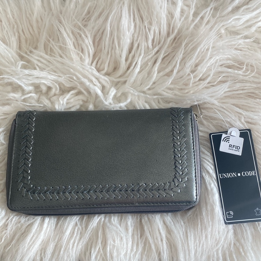 New Leather Union Code Zip Around RFID Wallet